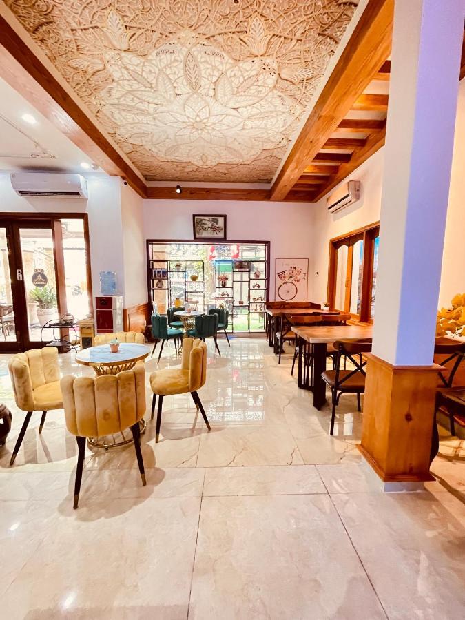 Air Star Hotel Thành Pho Ho Chí Minh Esterno foto